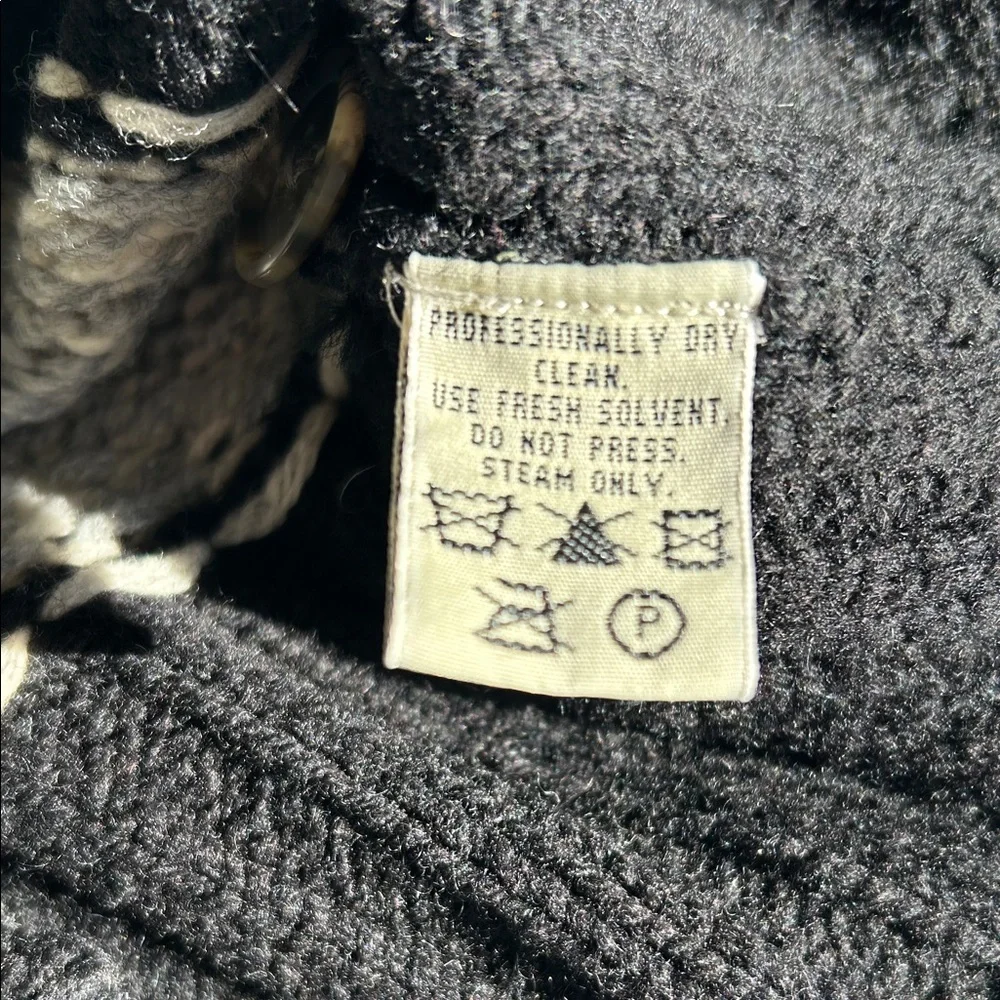 Eddie Bauer Charcoal and Cream Knit Cardigan - Picture 8 of 8